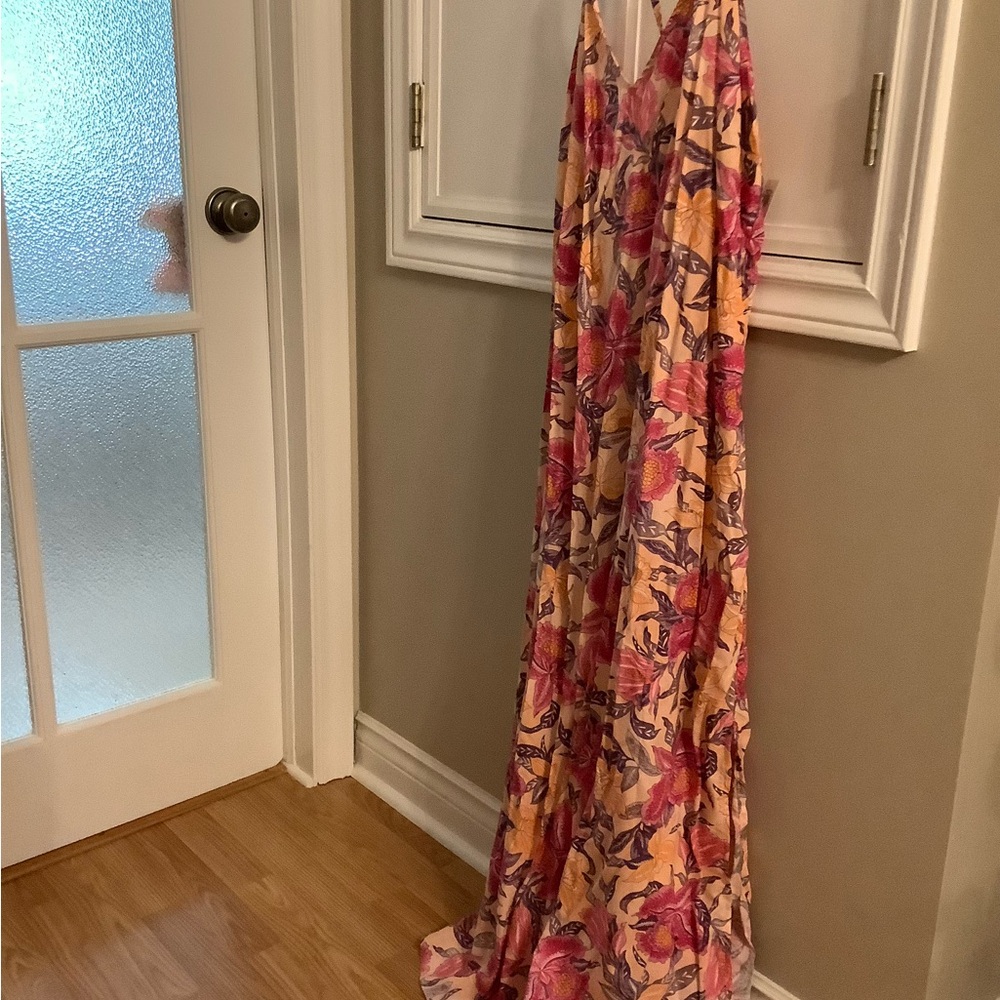 Old Navy  Beautiful Maxi Spaghetti Strap Cotton Dress